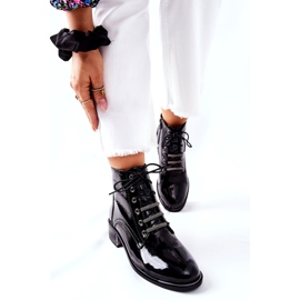 D&A Klasické dámské teplé boty lakované černou reflexí černý 2