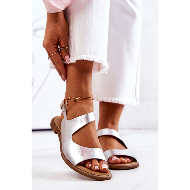 Lewski Shoes Sandály s koženou přezkou Lewski 3041 Silver stříbrný 2