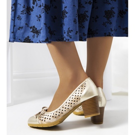 Zlaté prolamované lodičky Pereira zlatý 1 Zlaté prolamované lodičky Pereira zlatý 1