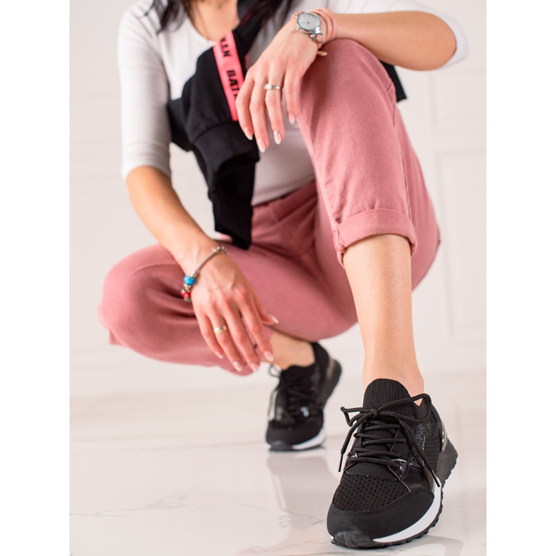 TRENDI Stylové sportovní boty černá 1 TRENDI Stylové sportovní boty černá 1