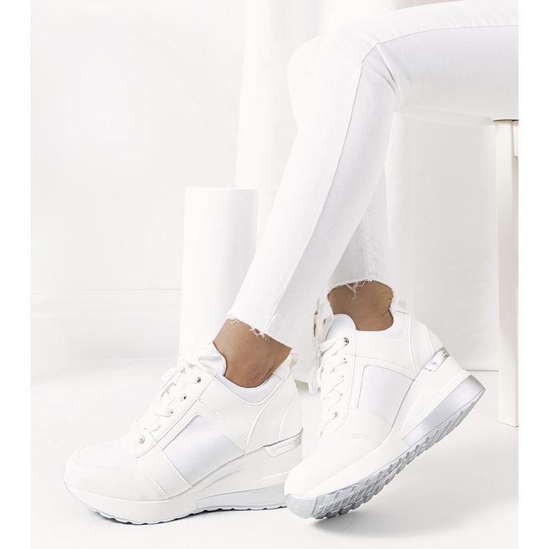 Bílé tenisky na klínu Lockett bílý stříbrný 1 Bílé tenisky na klínu Lockett bílý stříbrný 1