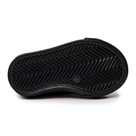 Černé prolamované tenisky Big Star JJ374019 černá 1