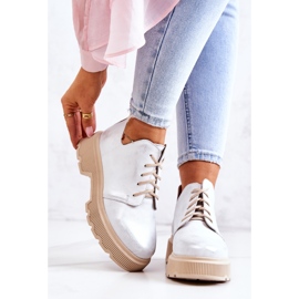 Brogues On The Massive Sole Nicole White-Silver 2701 bílý stříbro 2