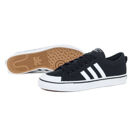 Boty Adidas Nizza M CQ2332 bílý černá 1