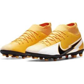 Kopačky Nike Mercurial Superfly 7 Club FG / MG Jr AT8150 801 žluť žluté 1