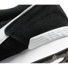 Boty Nike Venture Runner Suede M CQ4557-001 černá 1