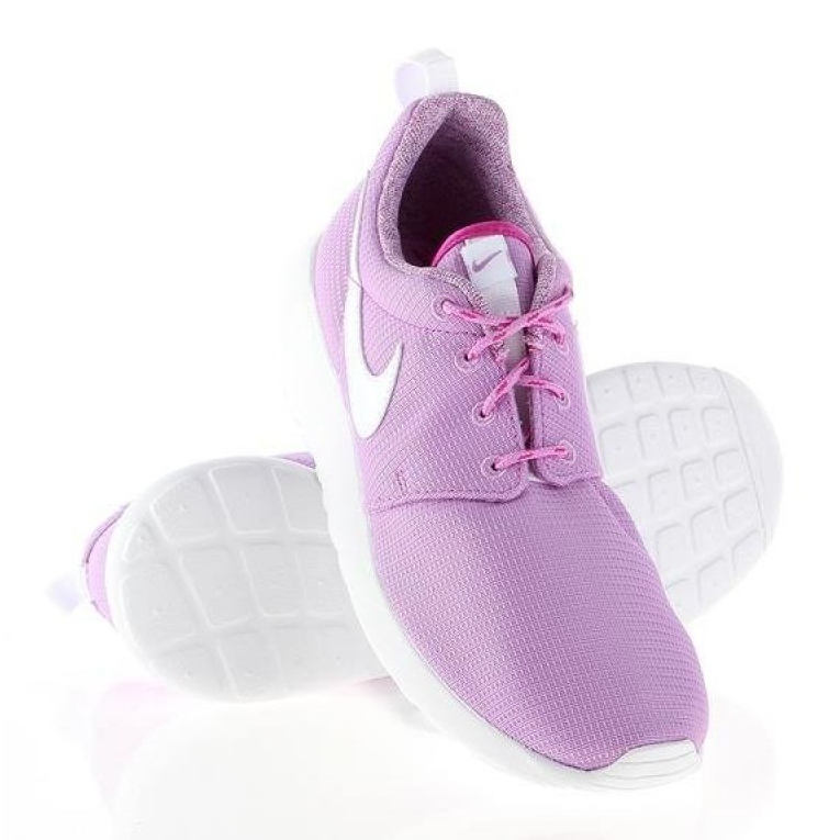 Boty Nike Rosherun W 599729-503 fialový 1