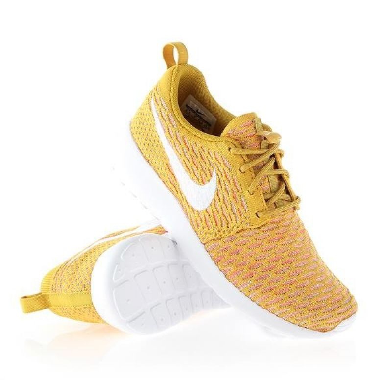 Boty Nike Rosherun Flyknit W 704927-700 oranžový 2