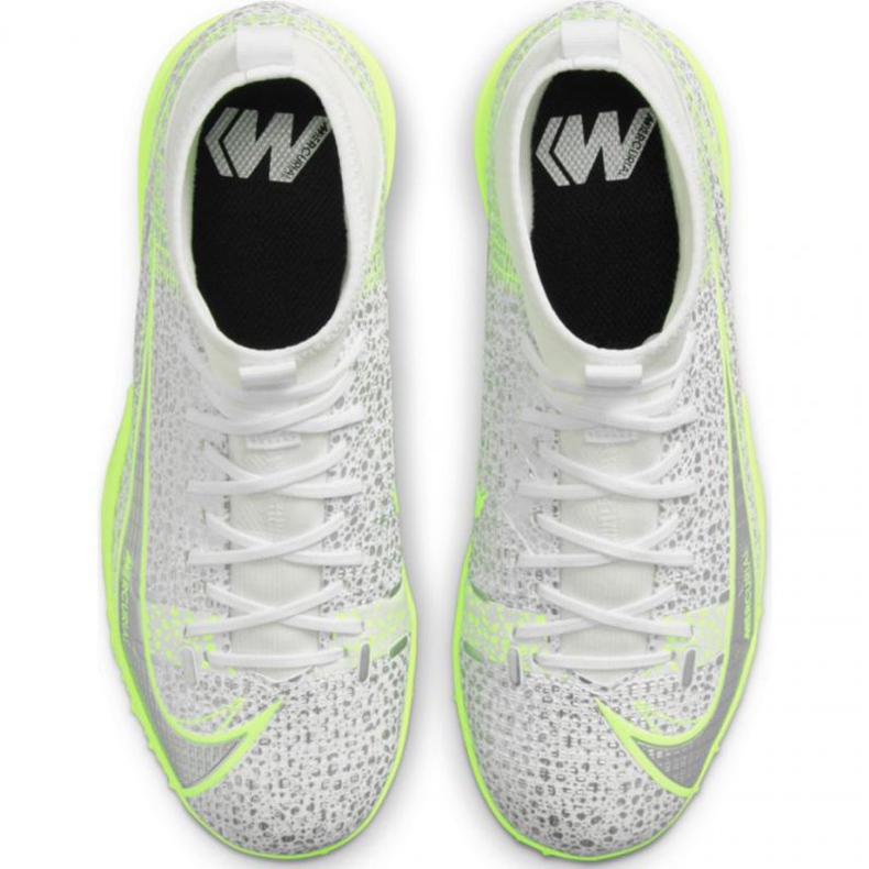 Kopačky Nike Mercurial Superfly 8 Academy Tf Jr CV0789-107 šedá stříbrný 1