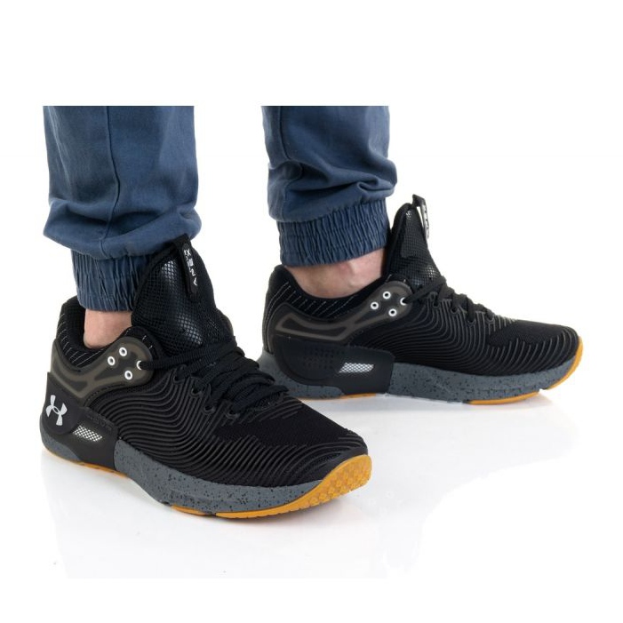 Boty Under Armour Hovr Apex 2 M 3023 007-001 černý 1