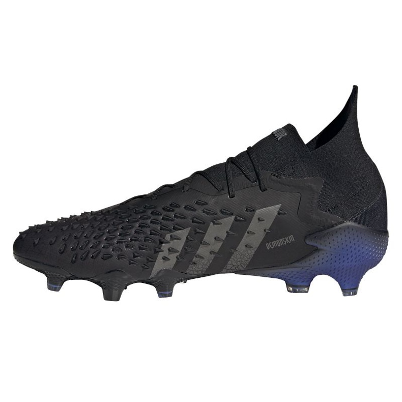 Kopačky Adidas Predator Freak.1 Fg M FY6257 černá černá 1