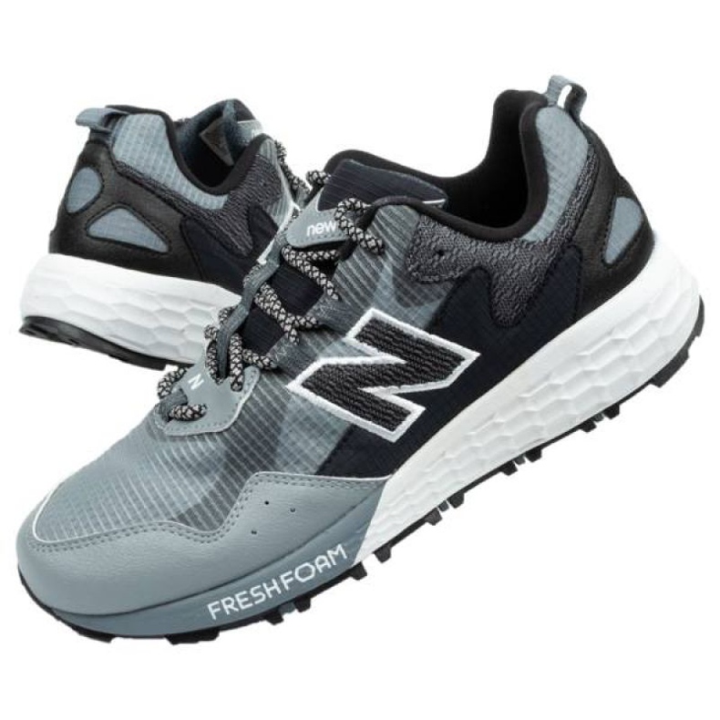 Běžecké boty New Balance M MTCRGRG2-2 bílý černý šedá 1
