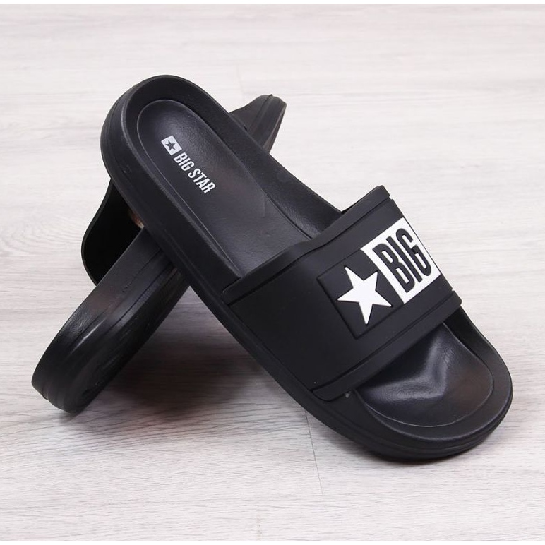 Plážové pantofle Big Star M DD174699 černé černý 1