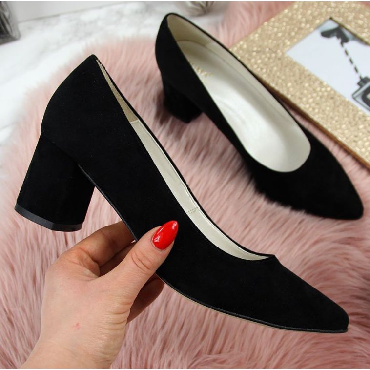 Lodičky na semišovém pilíři Juma W CIT2711D černé černá 1