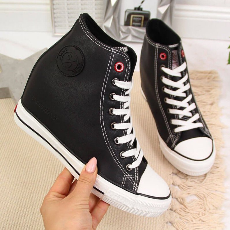 Tenisky na klínku Cross Jeans W II2R4025C černé bílý černá 1 Tenisky na klínku Cross Jeans W II2R4025C černé bílý černá 1