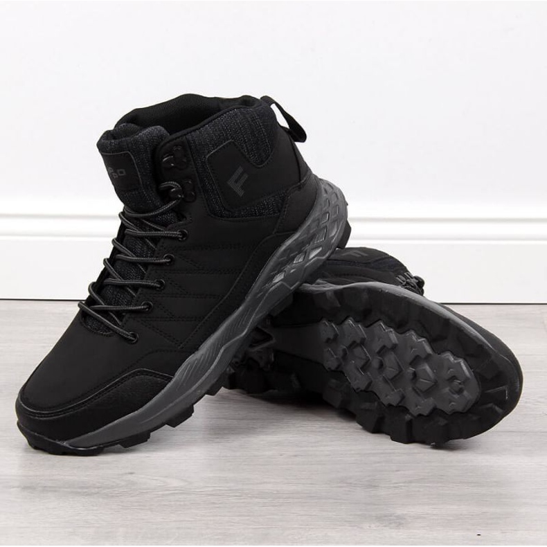 Černé turistické boty Filippo M PAW295A černá 1