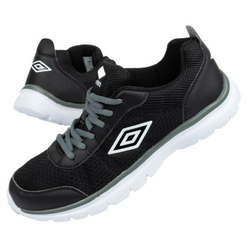 Boty Umbro W UMFM0068-BW černý 1
