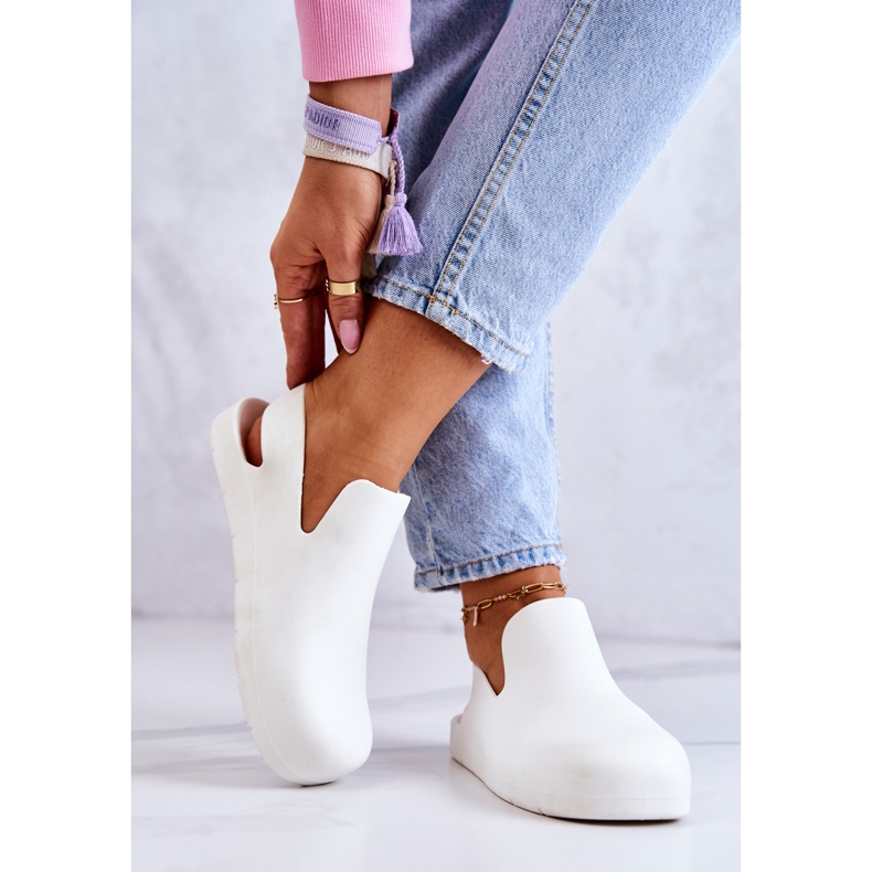 FS1 Módní bílé gumové dřeváky Meriko bílý 2