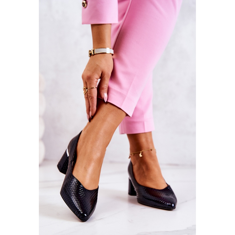 PA2 Kožené lodičky Prsty V Spitz Navy Blue Marilyn námořnická modrá 2