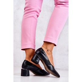 PA2 Kožené lodičky Prsty V Spitz Navy Blue Marilyn námořnická modř 1