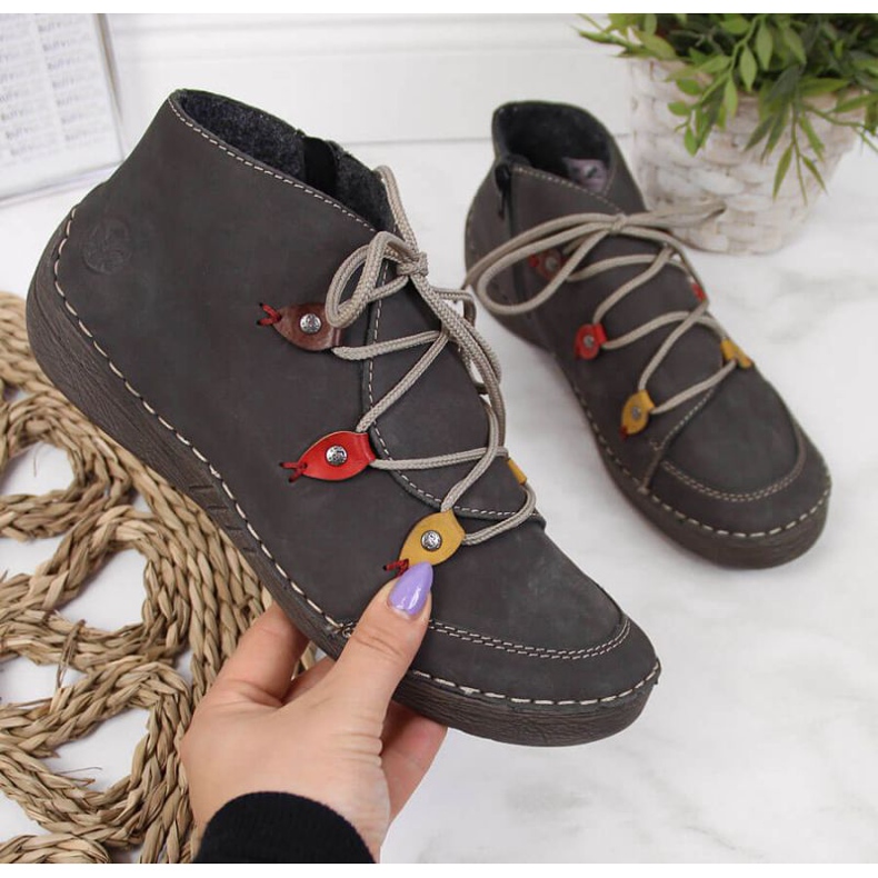 Šedé zateplené boty W Rieker 52542-42 šedá 1