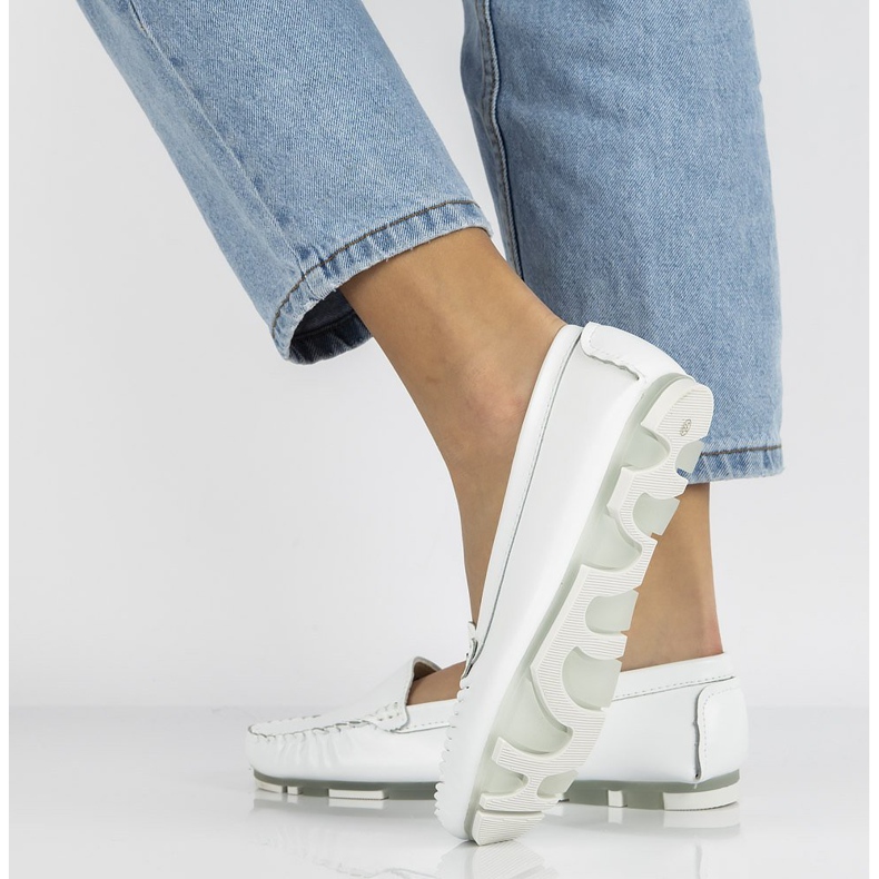 Dámské kožené mokasíny Filippo DP2037 White bílý 7