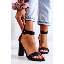 Georgina Černé Sandály Na Podpatcích černá 2