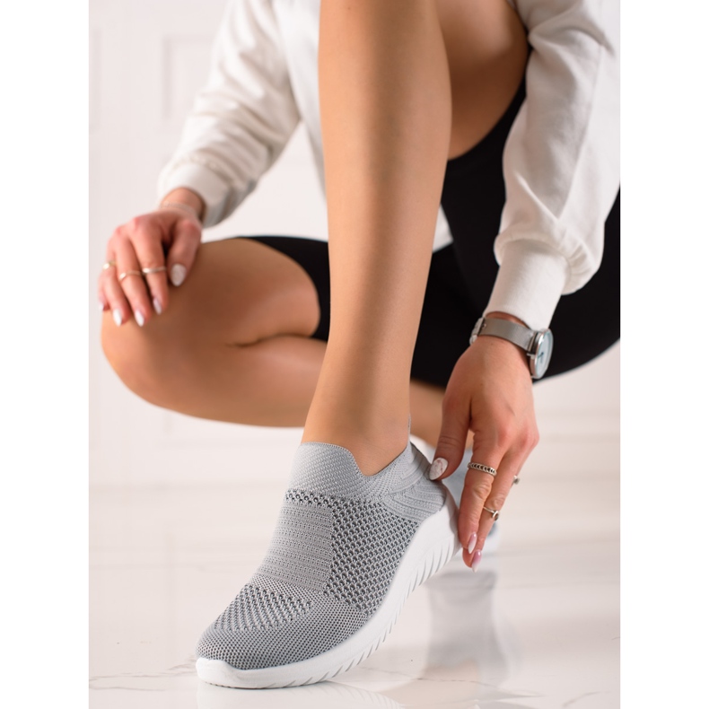 TRENDI Pohodlné nazouvací tenisky šedá 1
