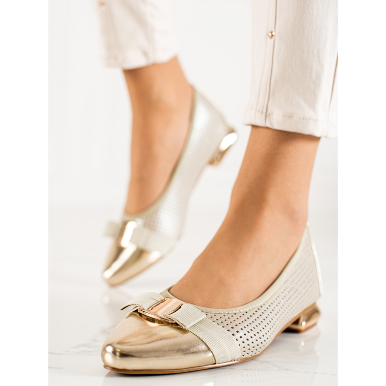 W. Potocki Zlaté lodičky Potocki zlatý 1