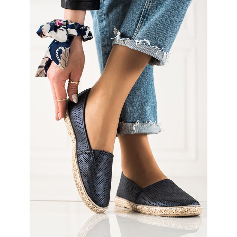 TRENDI Pohodlný esdryle s eko kůží námořnická modrá 1 TRENDI Pohodlný esdryle s eko kůží námořnická modrá 1