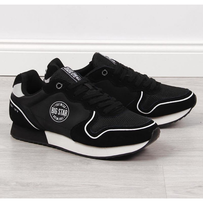 Černá sportovní obuv Big Star M JJ174140 1