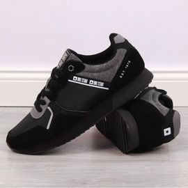 Černá sportovní obuv Big Star M JJ174145 4