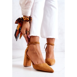 FB2 Lodičky Na Baru Vázané Velbloudí Lettice hnědý žlutá 1