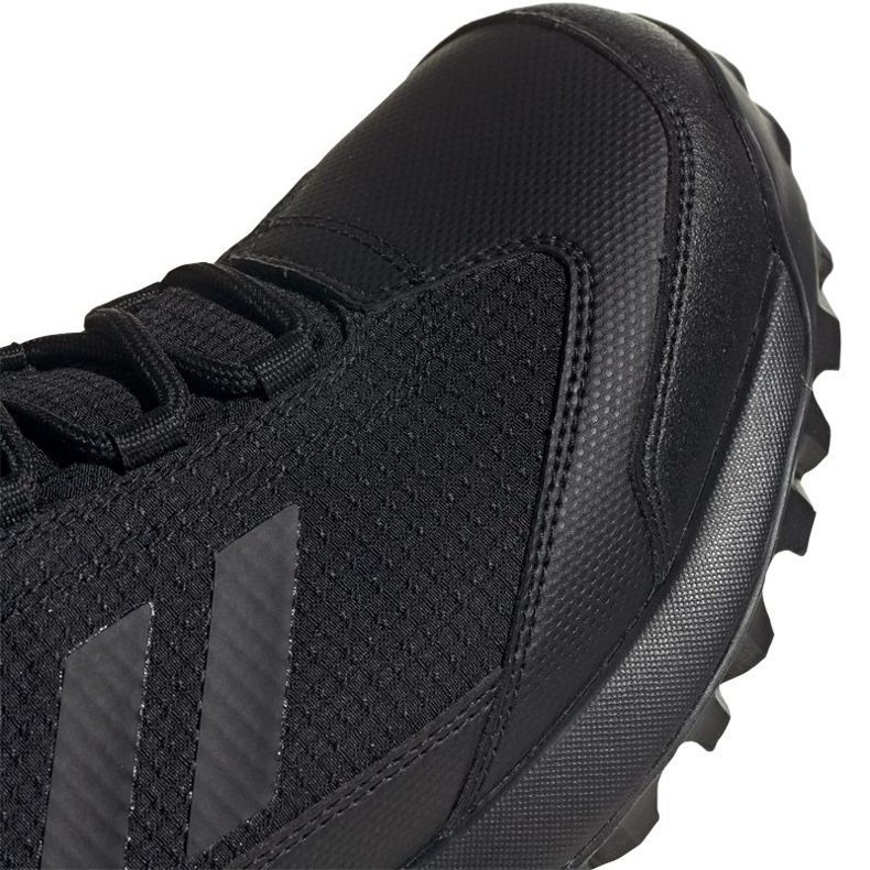 Zimní boty Adidas Terrex Frozetrack Mid Cw Cp M AC7841 černý 1