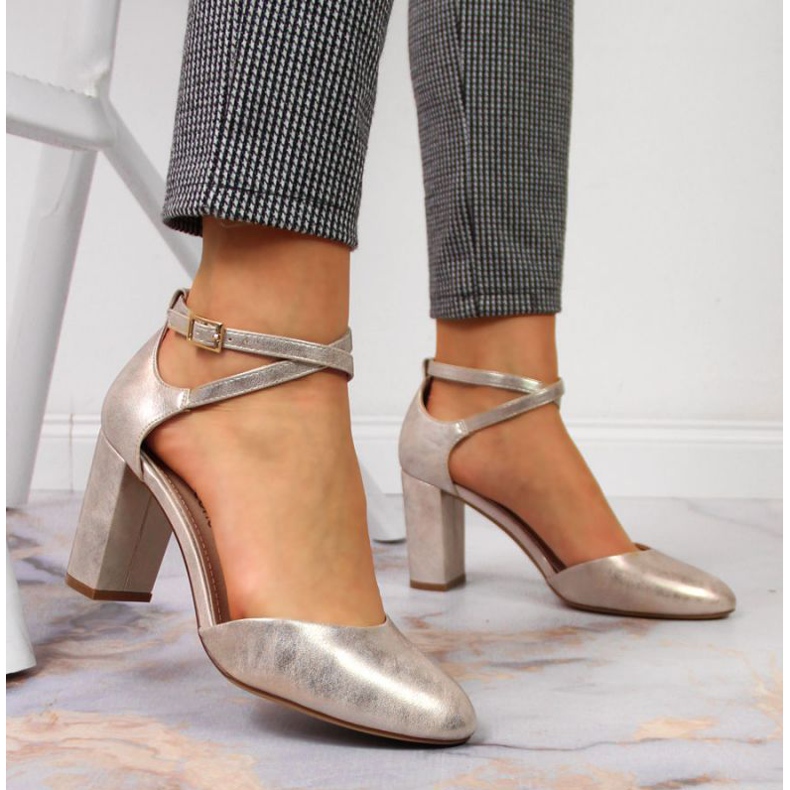 Sandály na postu Sergio Leone W SK364A zlaté zlatý 2