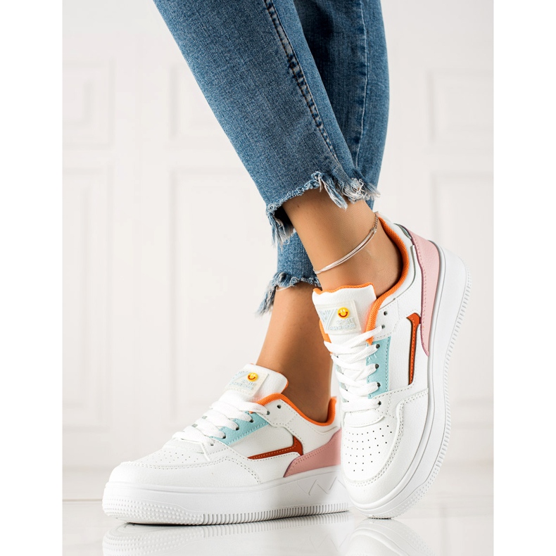 TRENDI Módní bílé tenisky bílý vícebarevný 1