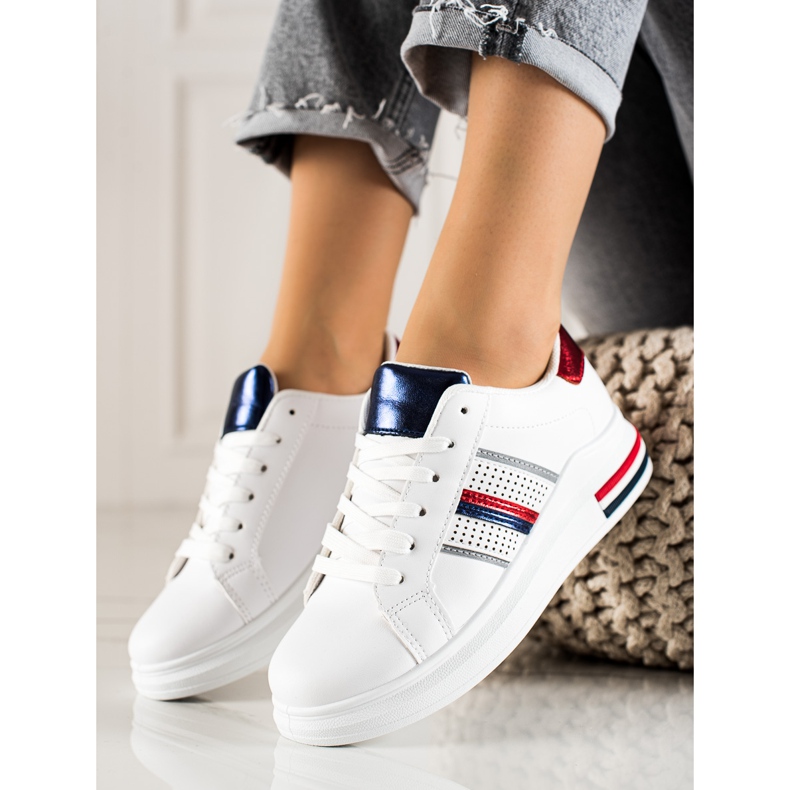 TRENDI Ležérní bílé sportovní boty bílý 1