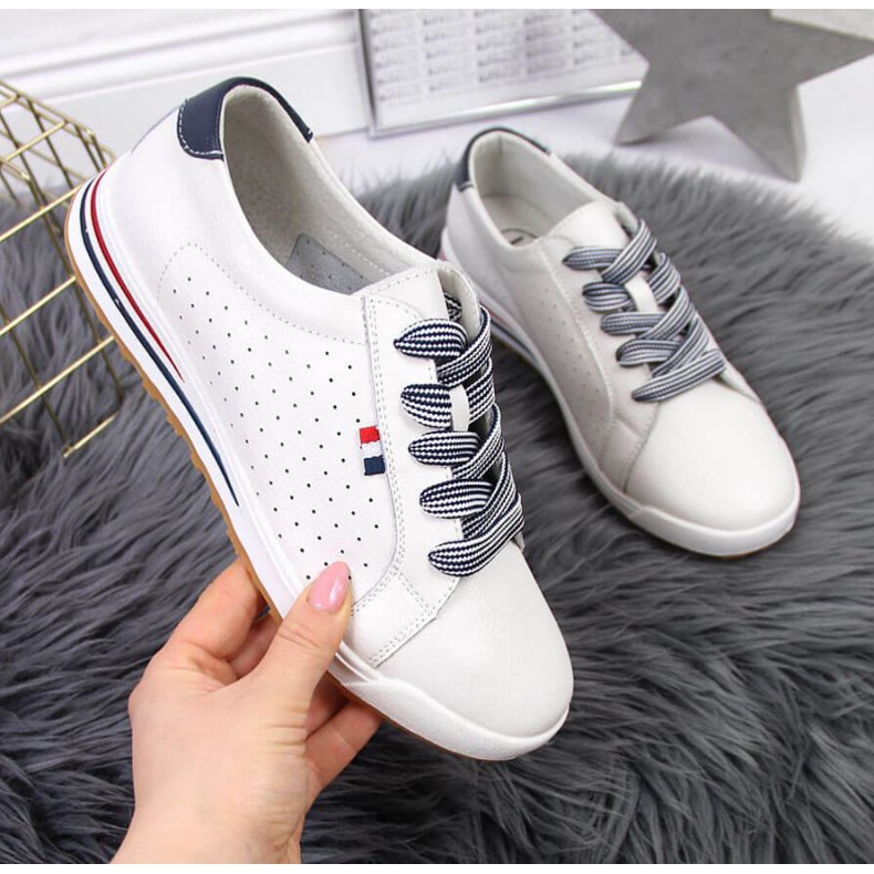 Kožené tenisky Filippo W PAW312 bílé bílý 1