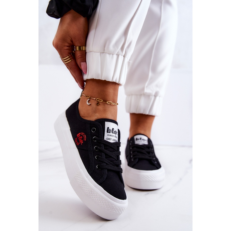 Černé tenisky na platformě Lee Cooper LCW-22-31-0835L černý 1