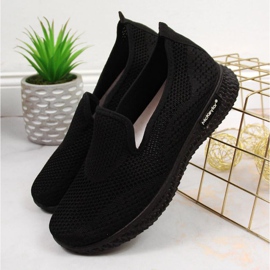 Černé ponožky McKeylor W JAN83 sportovní boty černá 2 Černé ponožky McKeylor W JAN83 sportovní boty černá 2