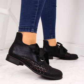 Jarní prolamované boty Jezzi W JEZ319A černé černá 2