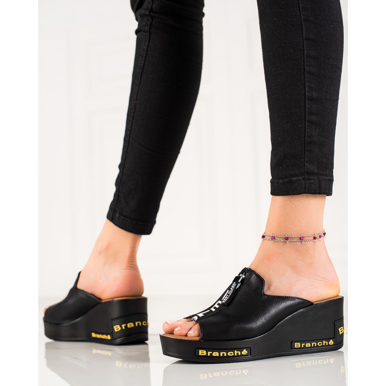 Klínové sandály VINCEZA černá 1