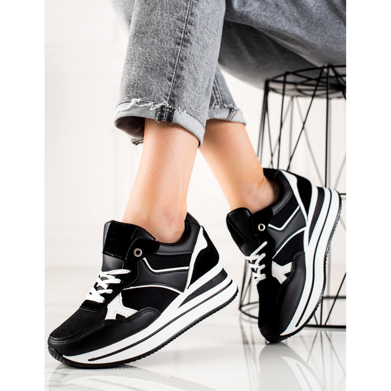 TRENDI černé plíží na platformě černý 2