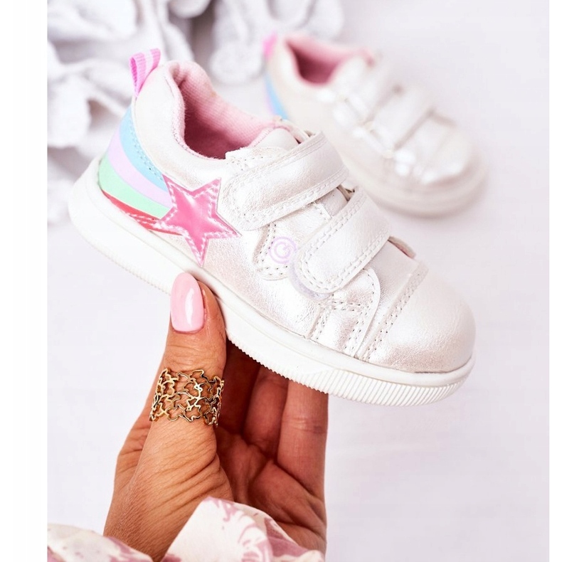 Evento Dívčí sportovní bota s hvězdou 21DZ23-3904 bílá bílý 2