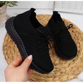 Textilní sportovní obuv News Jr EVE338A černá 1