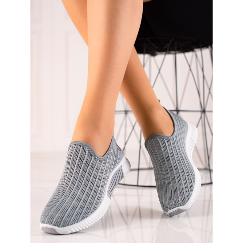 TRENDI Pohodlné nazouvací tenisky 2