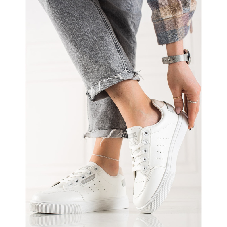 TRENDI Sportovní obuv z eko kůže bílý 1