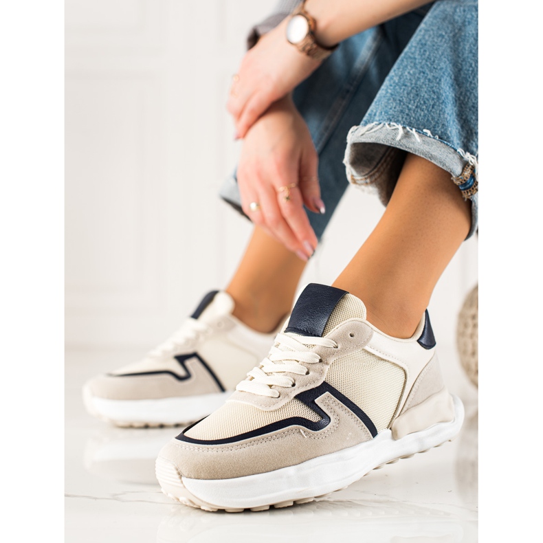 TRENDI Sportovní boty béžový 1 TRENDI Sportovní boty béžový 1