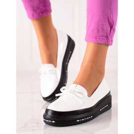 Lehké mokasíny na platformě VINCEZA bílý 1