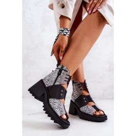 Maciejka 05321-03 Šedočerné kožené kozačky černá stříbrný 2